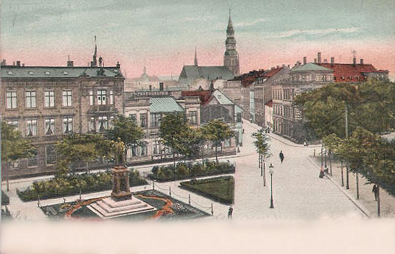 n202565-1912.jpg